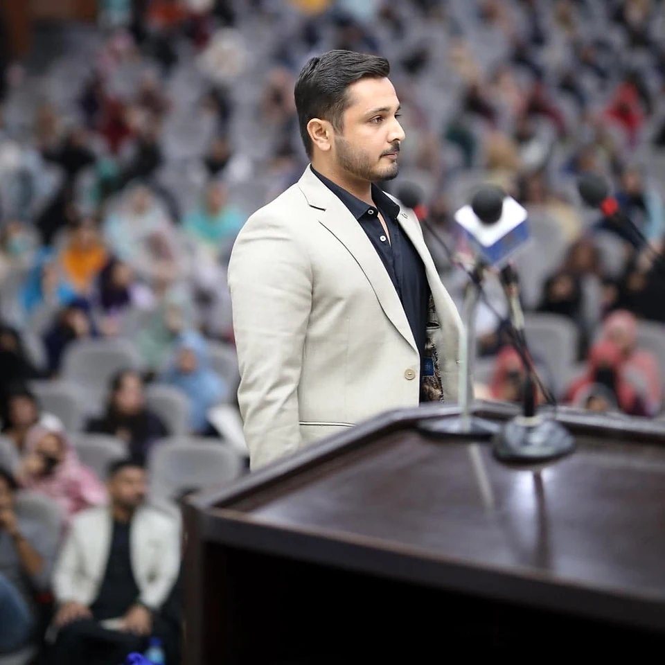 Public speaking moment